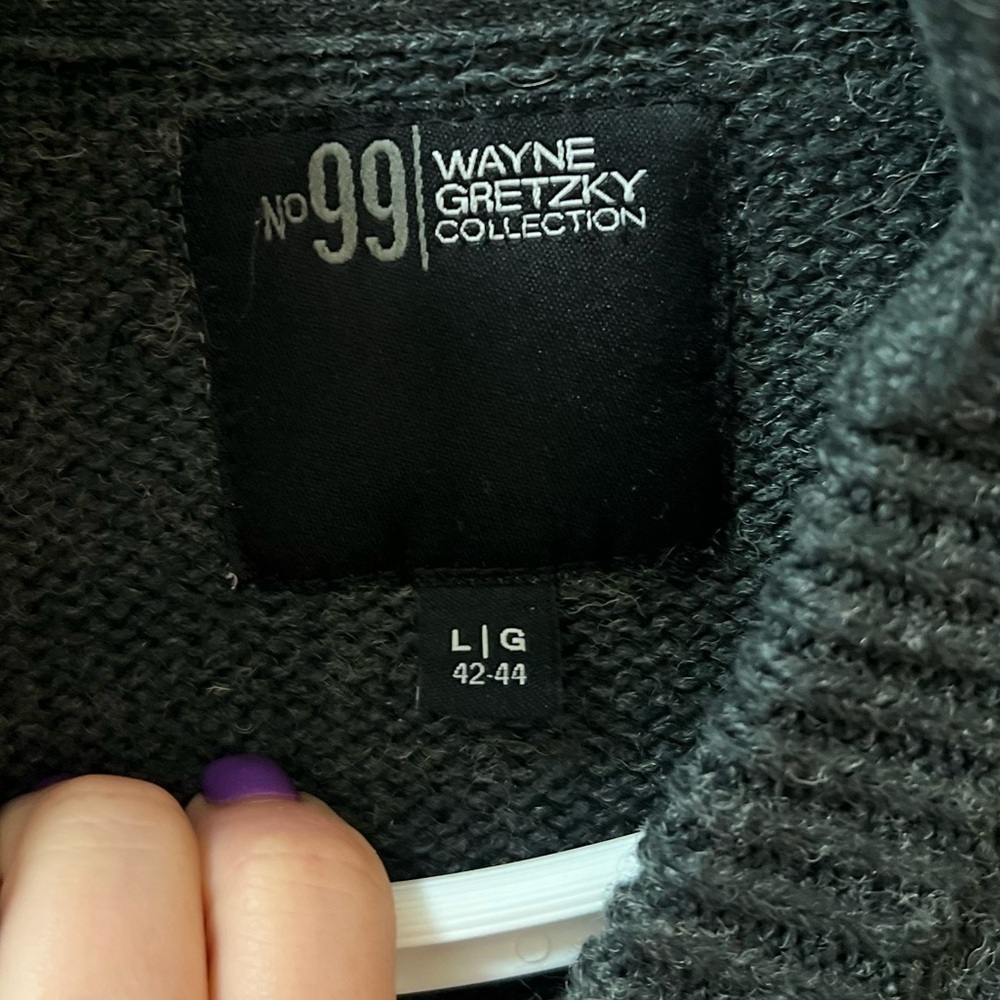 ⚫️ BOGO Wayne Gretzky n99 sweater men’s size large classic comfort fit - Picture 3 of 7